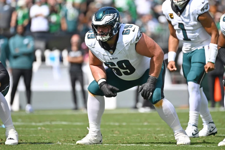 Eagles Could Be Without Pro Bowl Offensive Lineman for Multiple Games