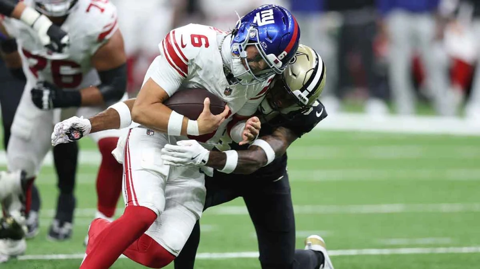 Giants’ Jaxson Dart good to go for TNF vs. Eagles with hamstring injury