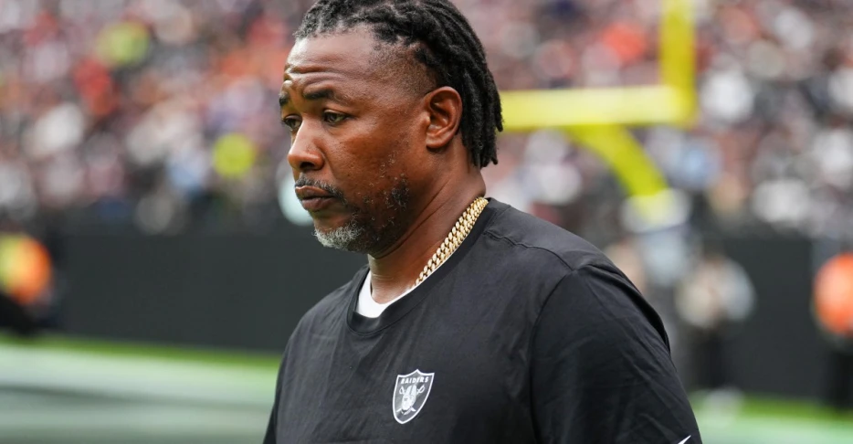 Silver Minings: Defense starts fast