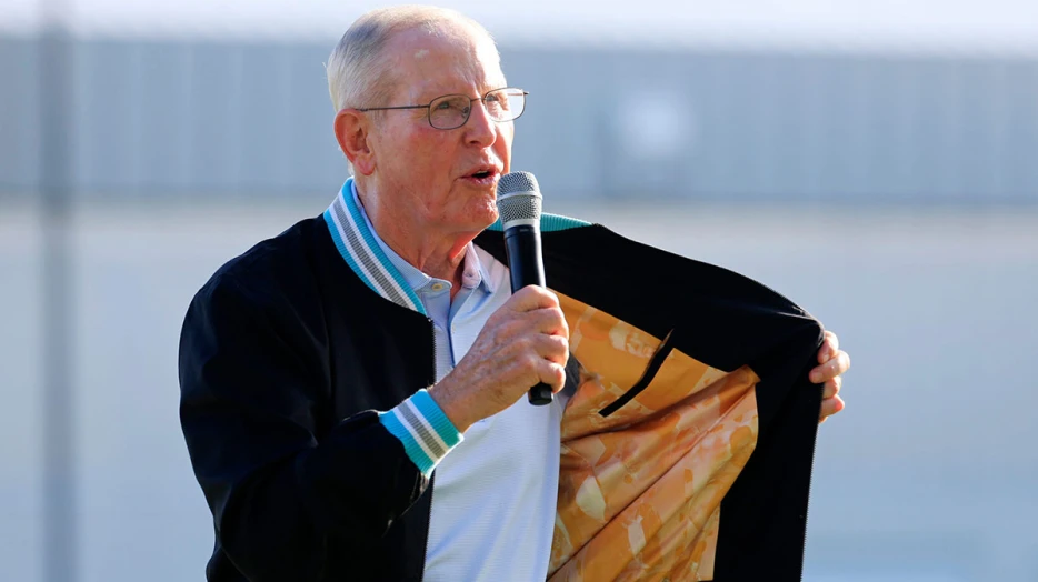 Tom Coughlin gets candid on Colts’ Daniel Jones mistreatment with Giants