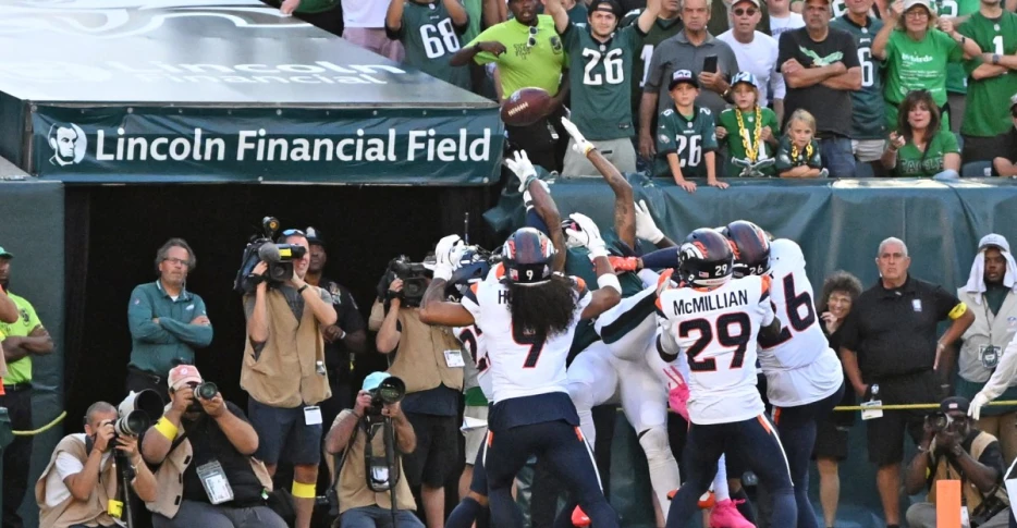 Denver Broncos snap analysis for the big win over the Eagles