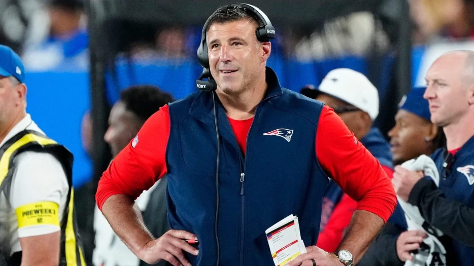 Mike Vrabel Addresses Concerns Over Patriots’ Running Game