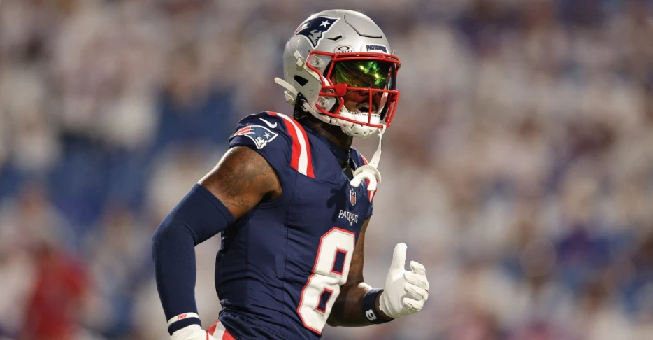 Patriots vs. Bills snap counts: Stefon Diggs makes the most of his opportunities