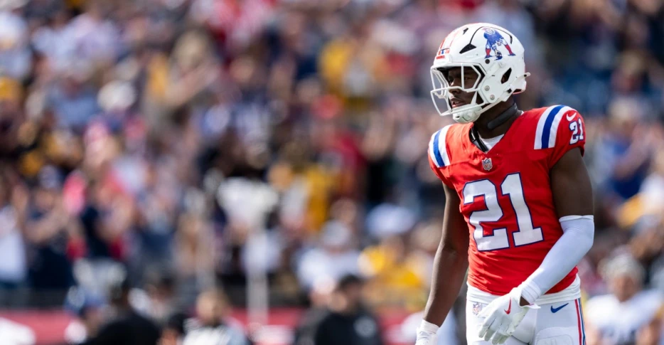 Patriots vs. Saints Wednesday injury report: Keion White, Jaylinn Hawkins open as non-participants