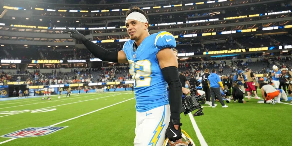 Ravens’ Alohi Gilman breaks silence on Chargers trade