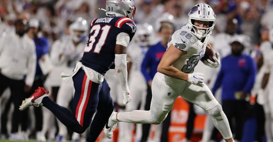 Winners and Losers from Bills’ ugly loss vs. Patriots