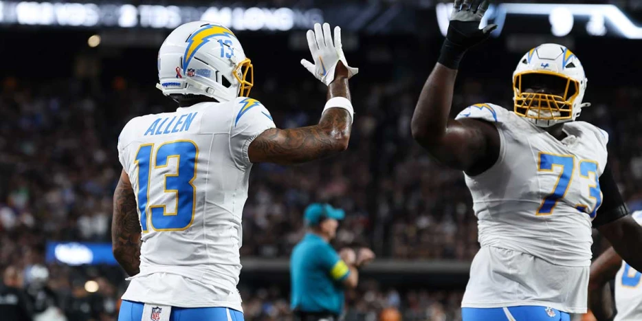 Chargers’ Mekhi Becton, Quentin Johnston get injury updates ahead of Week 6
