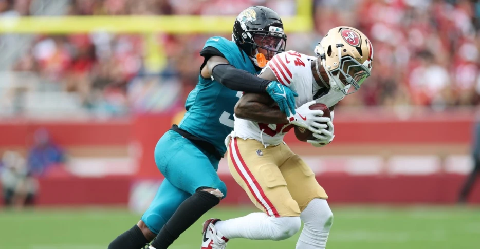 Daily Dawg Chow 10/9: Browns TRADE; Greg Newsome to Jacksonville for CB Tyson Campbell, more
