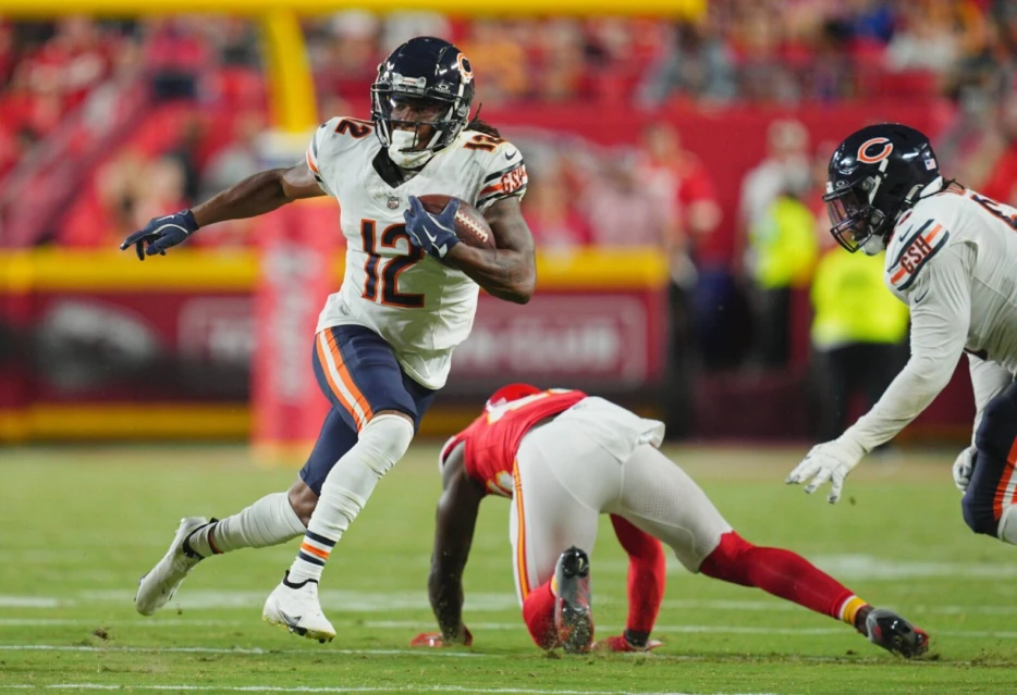 Saints Sign WR Velus Jones To Practice Squad