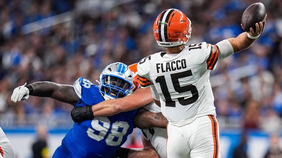 You won’t believe how many QBs Browns are currently paying