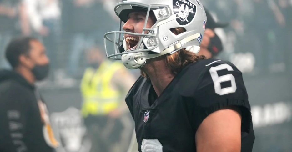 A.J. Cole expected to play Sunday, Brock Bowers won’t