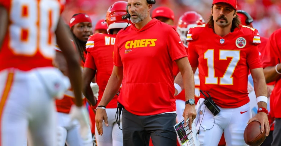 Arrowheadlines: The Chiefs offense is turning posessions into points