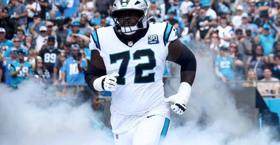 Taylor Moton headlines Week 6 injury report