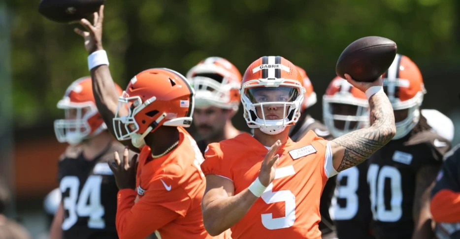 Browns QB room: What we know with Gabriel, Sanders, Zappe and Watson