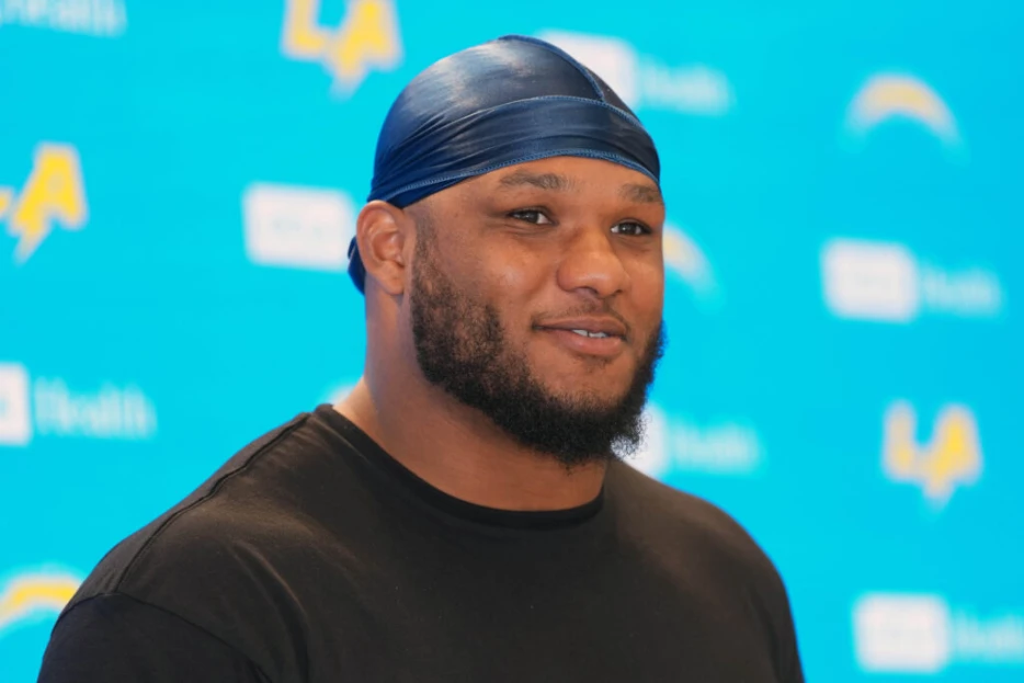 Chargers Place DT Da’Shawn Hand On IR