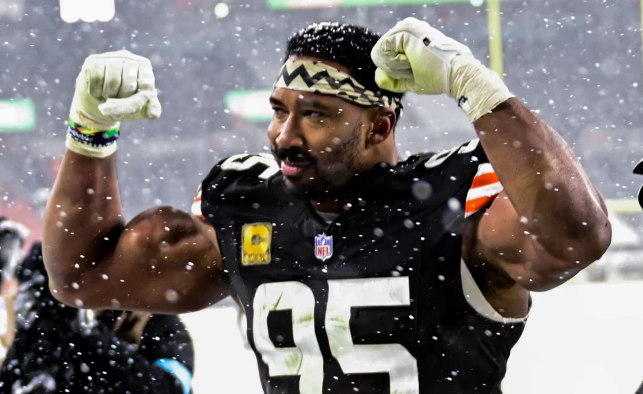 Myles Garrett Fueled by Steelers Fans Hate: ‘I Love the Chants’