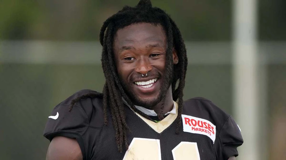 Chiefs rumors: Kansas City looking for RB help amid growing Alvin Kamara trade buzz