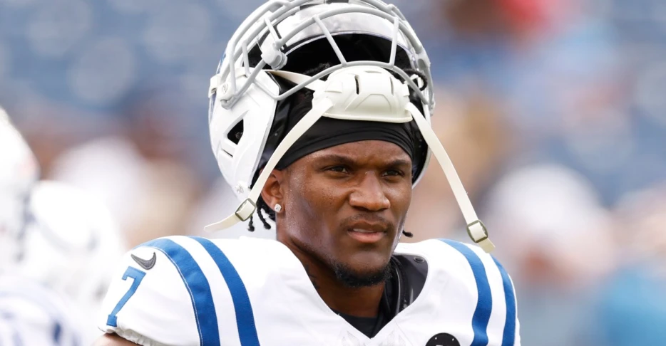 Colts CB Charvarius Ward, QB Anthony Richardson injured in pre-game warmups