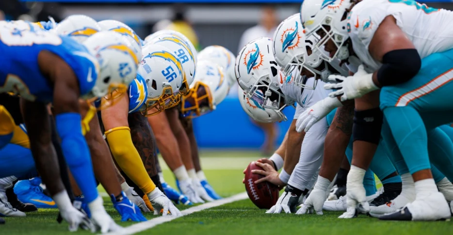 Los Angeles Chargers @ Miami Dolphins Open Live Thread &amp; Game Information