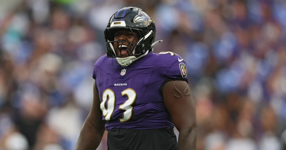 Ravens-Rams inactives: Baltimore rolling with only 4 DL