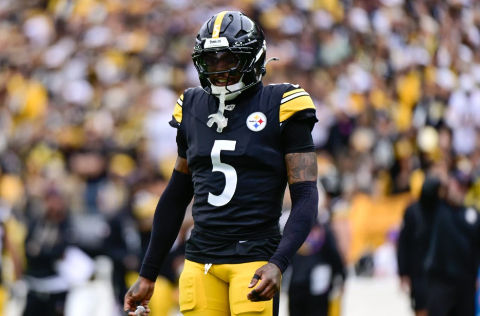 Steelers’ Jalen Ramsey Terrorizes Browns in Unexpected Way