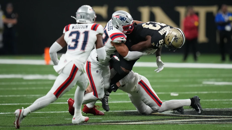 Juwan Johnson, Kellen Moore React To Game-Changing Fumble In Patriots-Saints