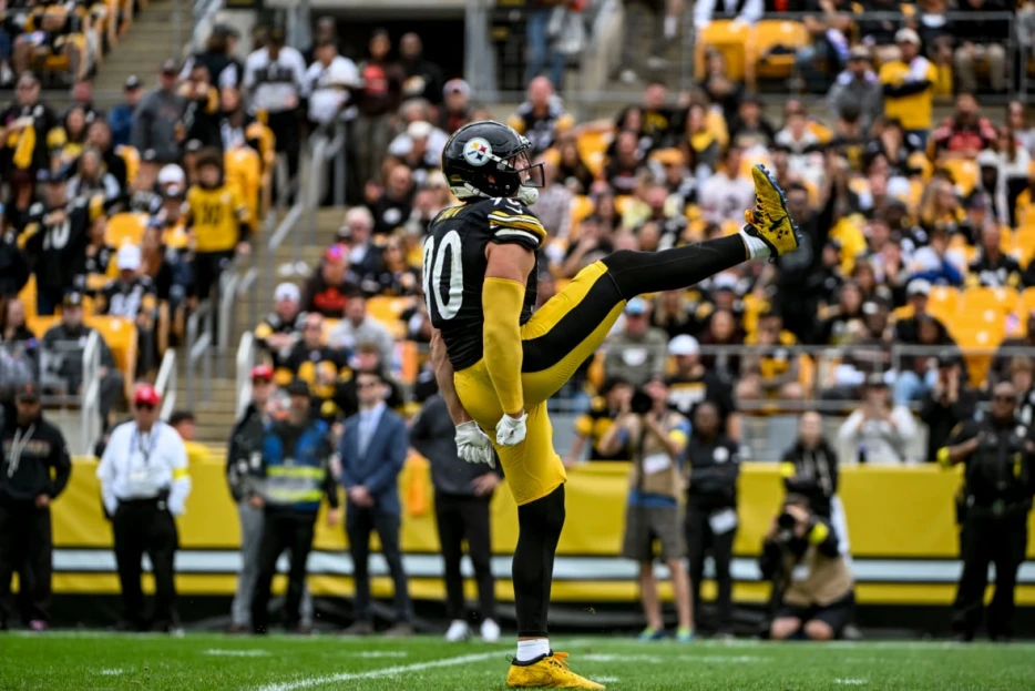 NFL Defense Rankings 2025: Best and Worst NFL Defenses, Rams and Steelers Climb after Week 6