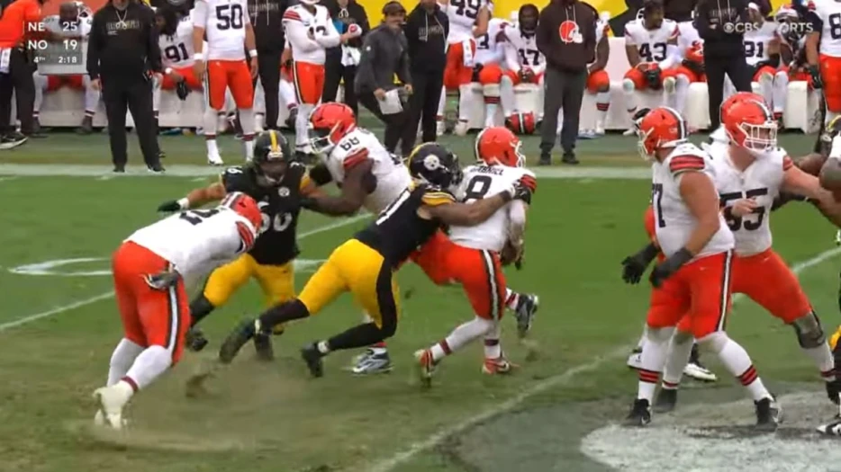 Nick Herbig A Better Pass Rusher Right Now Than T.J. Watt, Chris Hoke Says
