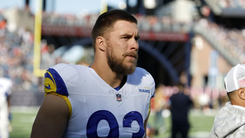Saints to sign DL Jonah Williams to active roster