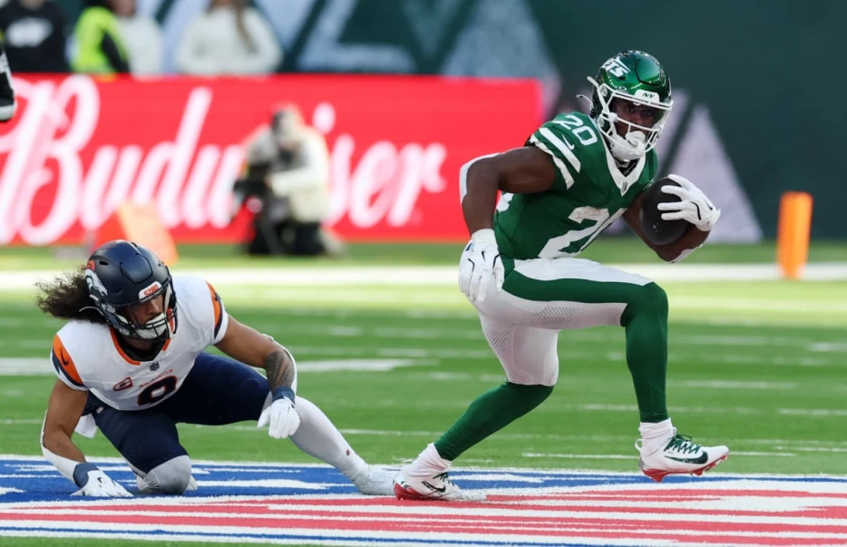 5 NFL Trades We’d Love to See Ahead of NFL Week 7