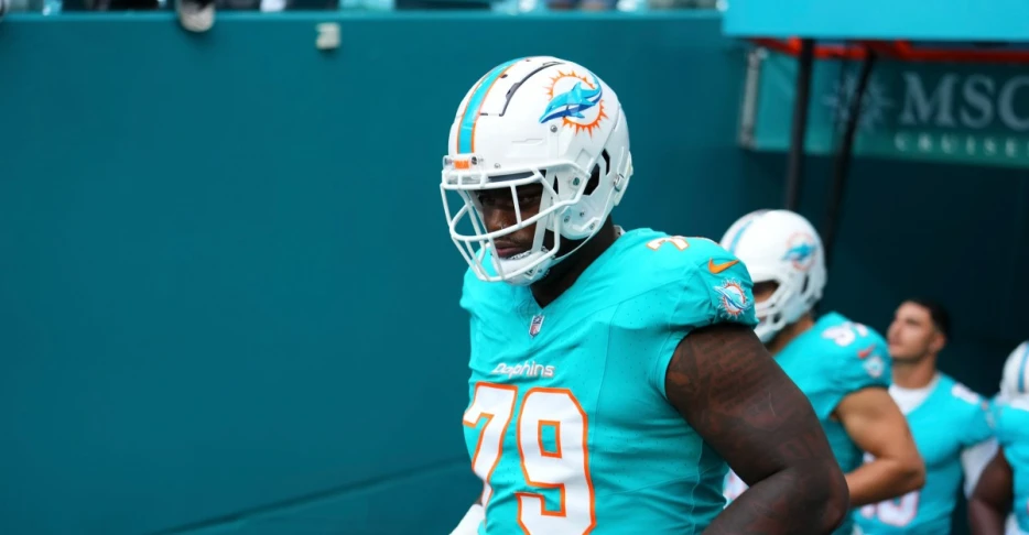 Colts announce practice squad positional shuffle—with mammoth sized OT signing