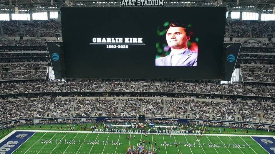 In nine early Sunday games, five home teams held a moment of silence for Charlie Kirk