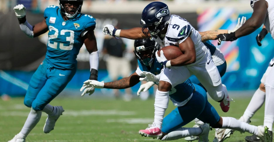 Pre-Snap Reads 10/14: Seahawks running game still point of concern