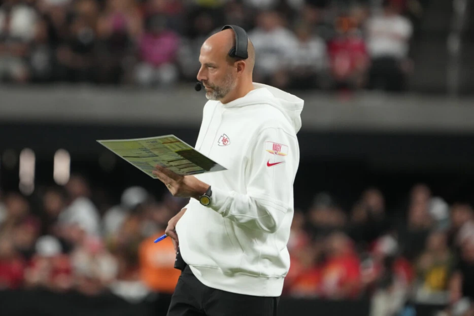 Titans HC Rumors: Nagy, Smith, Brady