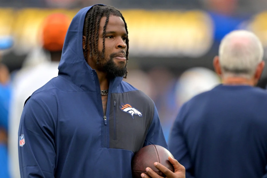 Broncos Designate LB Dre Greenlaw To Return From Injured Reserve