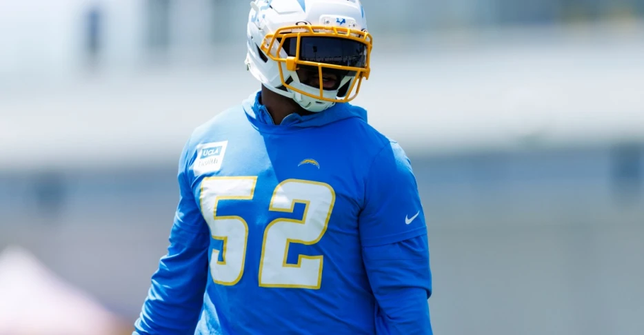 Chargers open 21-day window for EDGE Khalil Mack to return from IR