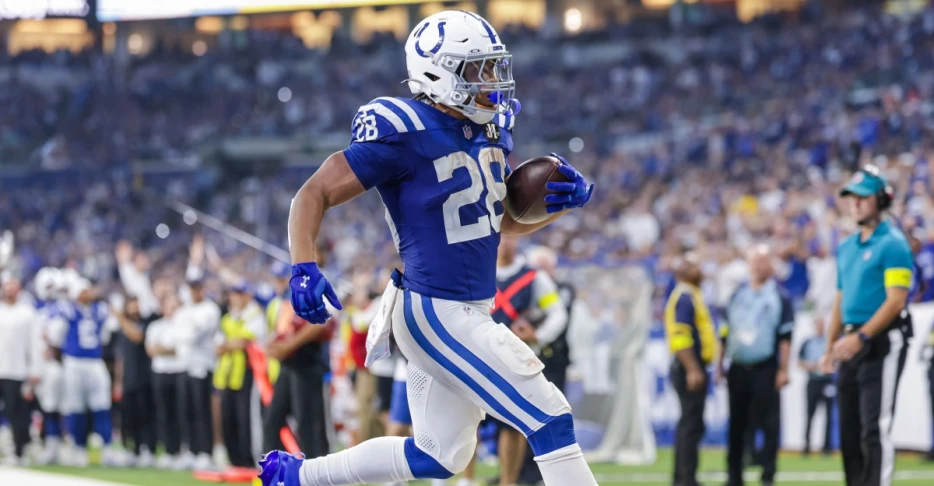 Chargers vs. Colts By The Numbers: Indy’s runaway train is coming to SoFi