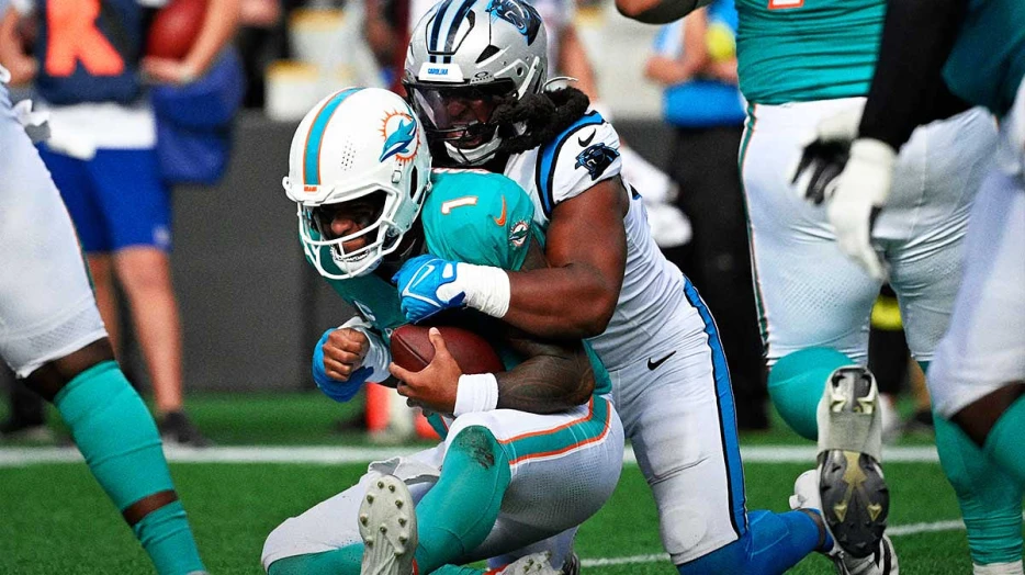 Dave Canales announces brutal season-ending Patrick Jones II injury