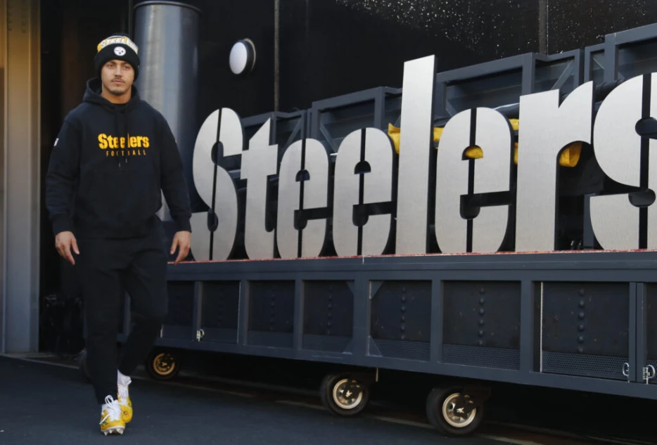 Miles Killebrew Has ‘Significant’ Knee Injury; Steelers Host George Odum