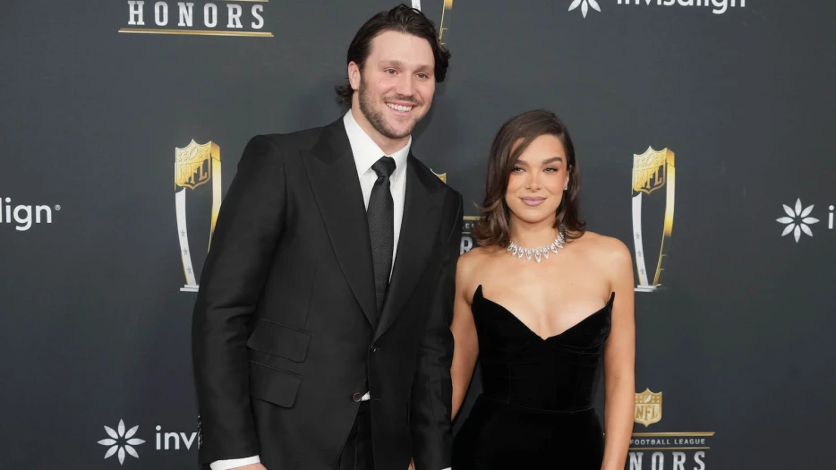 Narrative Brewing That Marrying Hailee Steinfeld Is Hurting Josh Allen’s Performance