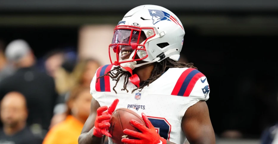 Patriots vs. Saints snap counts: Rhamondre Stevenson is the workhorse now