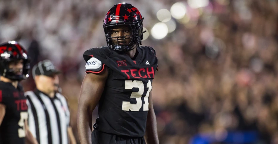 Cowboys 2026 mock draft: ESPN predicts defense with top selections