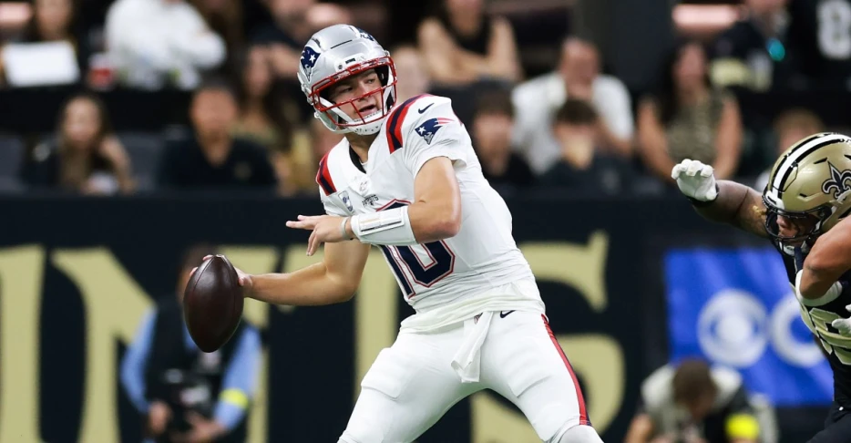 Patriots stats roundup: Drake Maye single-handedly keeping the offense afloat