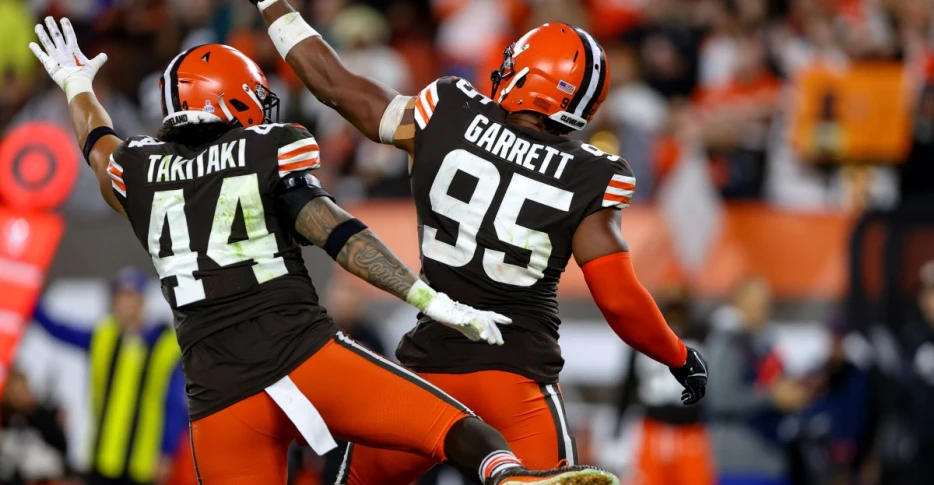 Phinsider Question Of The Day: Miami Dolphins @ Cleveland Browns Predictions/Players You Would Steal