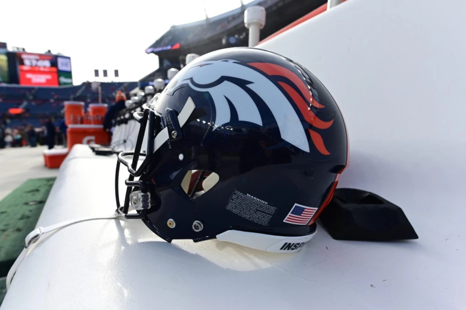 AFC Notes: Rashee Rice, Dre Greenlaw, Broncos, Chiefs
