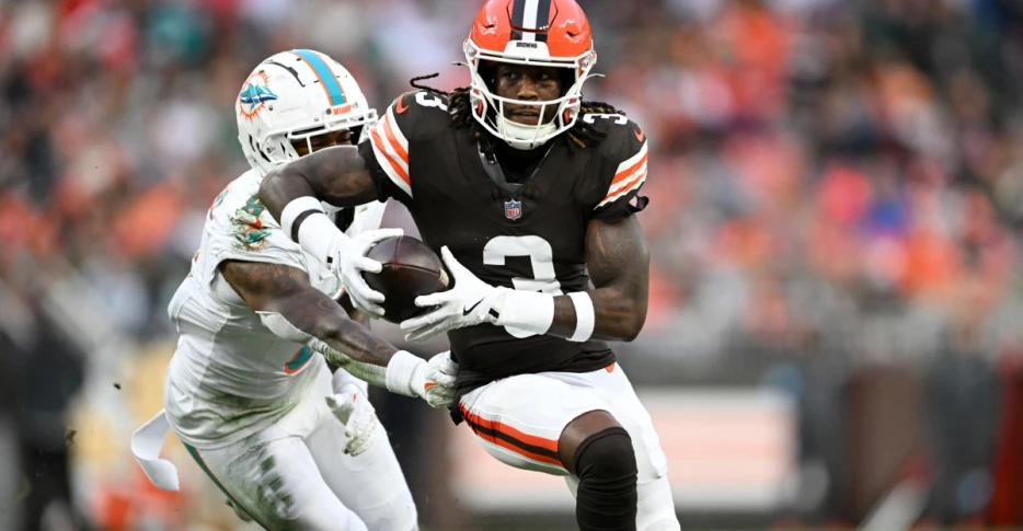 Browns vs. Dolphins: Week 7 Need to Know
