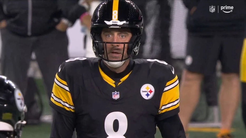 Rodgers And Tomlin Not On Same Page About Flubbed Flea Flicker