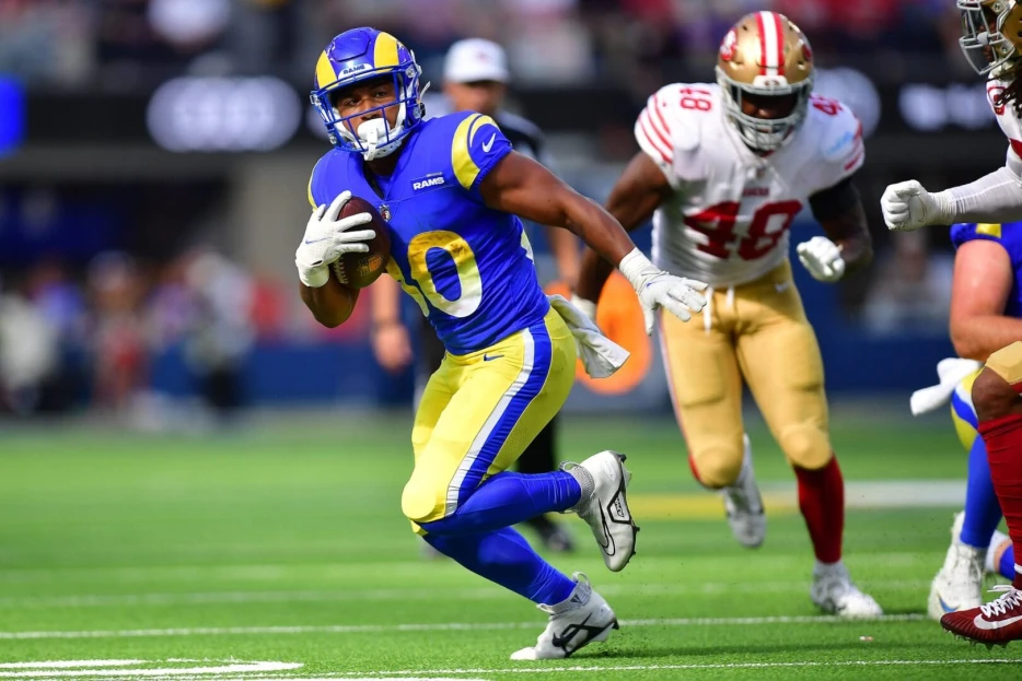 Rams Elevate RB Ronnie Rivers