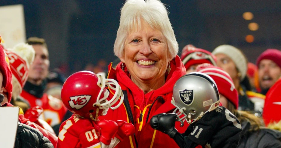 Chiefs-Raiders: How to watch Week 7 matchup