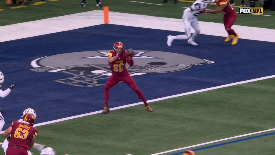 Jayden Daniels connects with Zach Ertz for 5-yard TD, giving Commanders lead over Cowboys | NFL Highlights